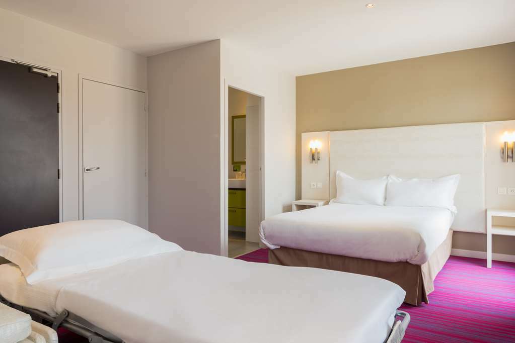 Hotel The Originals Perpignan Sud Le Grillon D'Or Le Boulou Quarto foto